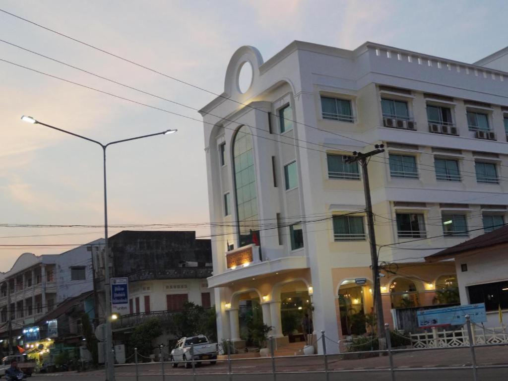 Seng aroun hotel Pakse Buitenkant foto