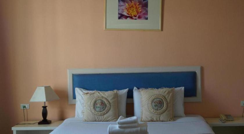 Seng aroun hotel Pakse Buitenkant foto